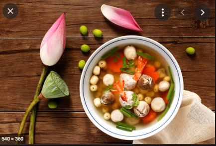 Canh tôm mọc hạt sen